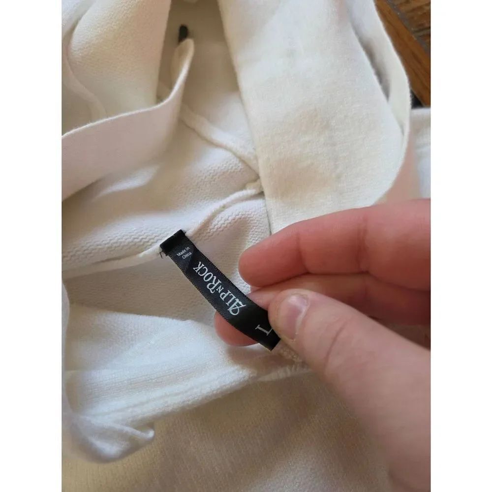 Alp N Rock Francesca Hoodie Ivory Skiers Sz Large - Picture 3 of 5